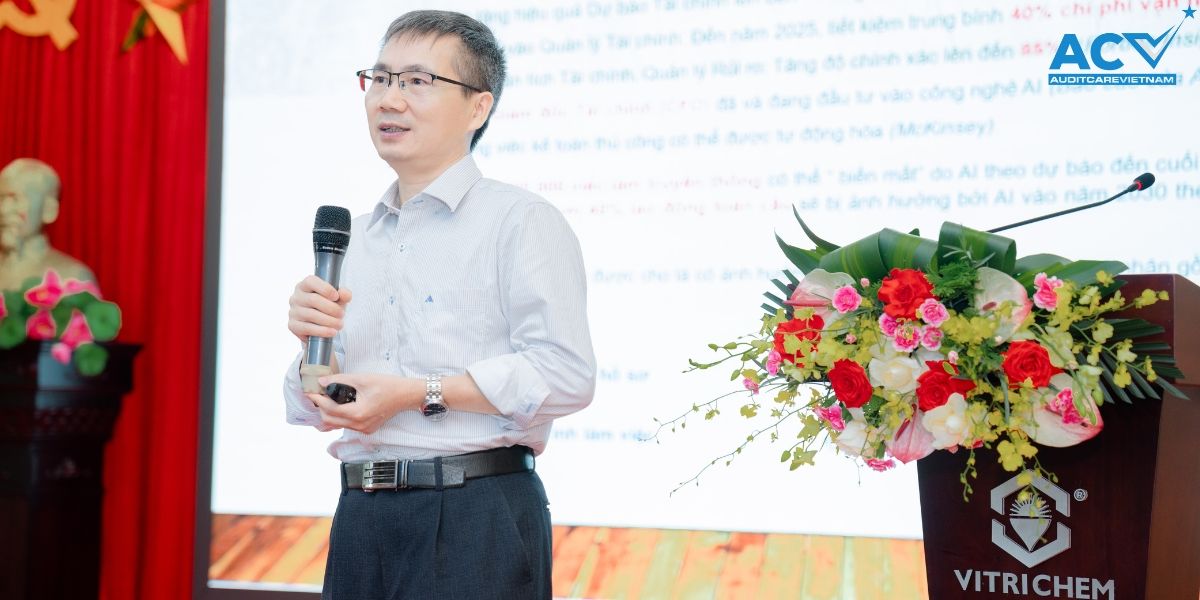 Ông Đặng Tiến Hùng phát biểu tại sự kiện