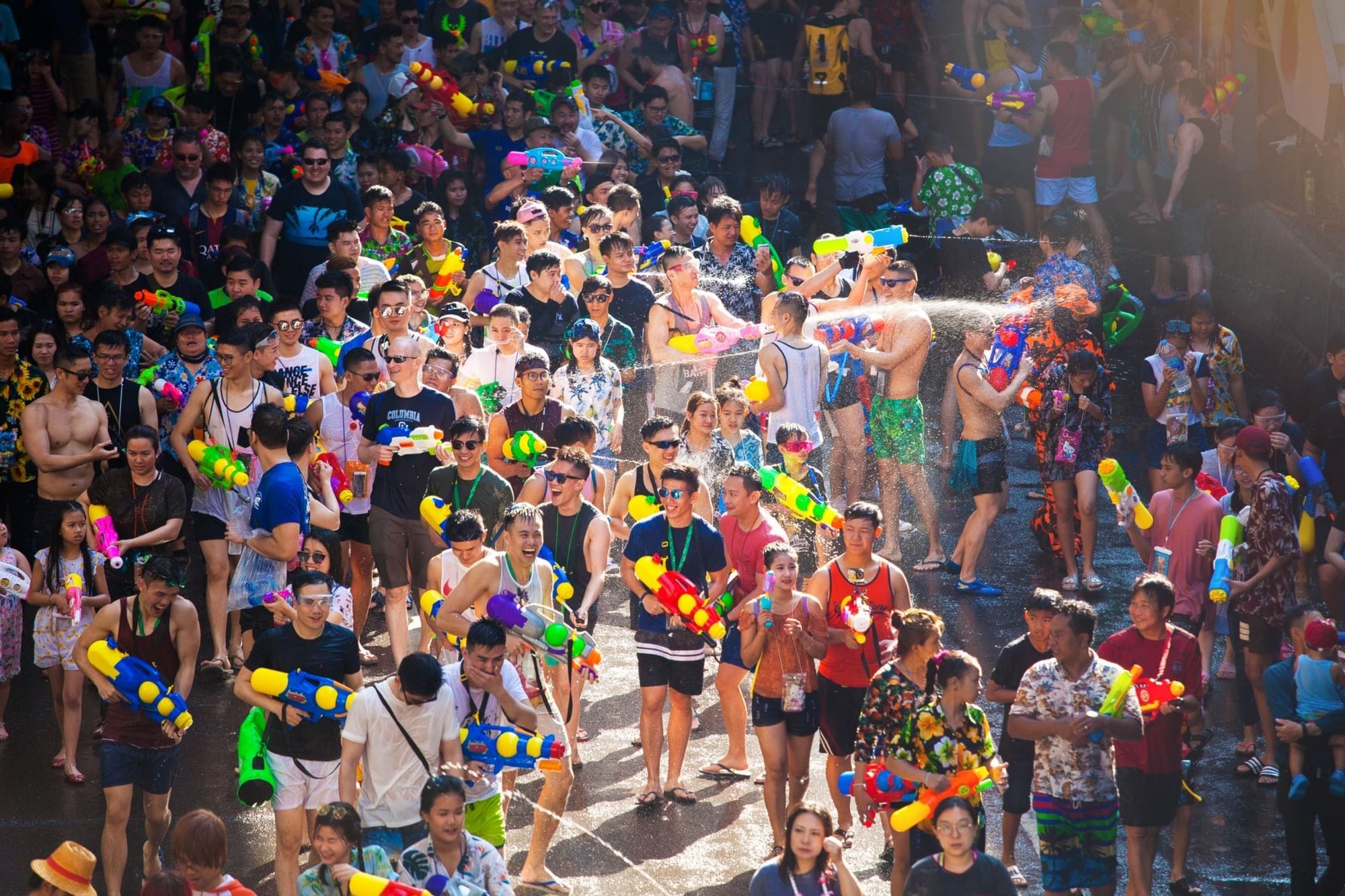 Thái Lan "chơi lớn" tổ chức Lễ "Siêu" Té nước Songkran 2025