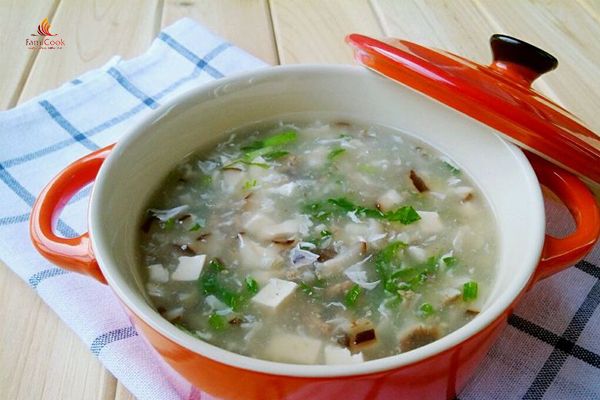 CÁCH NẤU SOUP BÒ NẤM NGON TUYỆT CHO BỮA ĂN CỦA TRẺ