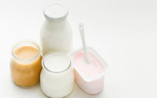 TỰ LÀM SỮA CHUA TỪ SỮA TƯƠI CHO BÉ