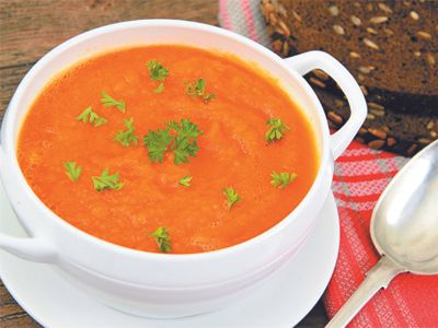 CÁCH NẤU CHÁO CÁ HỒI BÍ ĐỎ BỔ DƯỠNG CHO BÉ ĂN DẶM